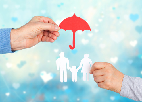 Grafika dłonie rodzina parasol